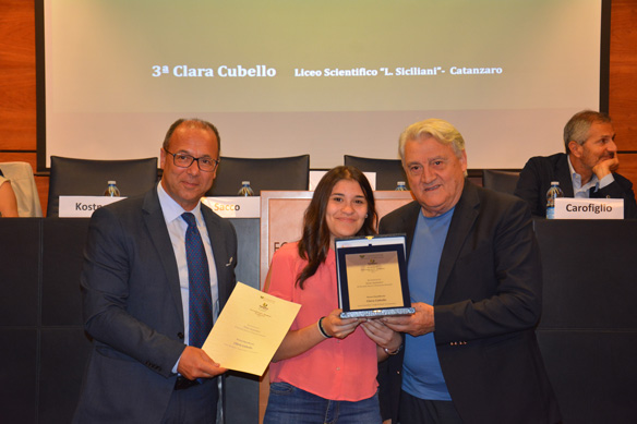 III classificata ex aequo Clara Cubello Liceo Scientifico “L. Siciliani”-  Catanzaro
